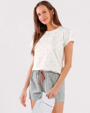 Pijama Feminino Manga Curta com Shorts